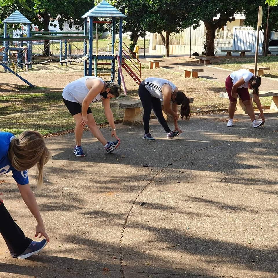 Participantes do projeto prática corporal - Imagem Divulgação