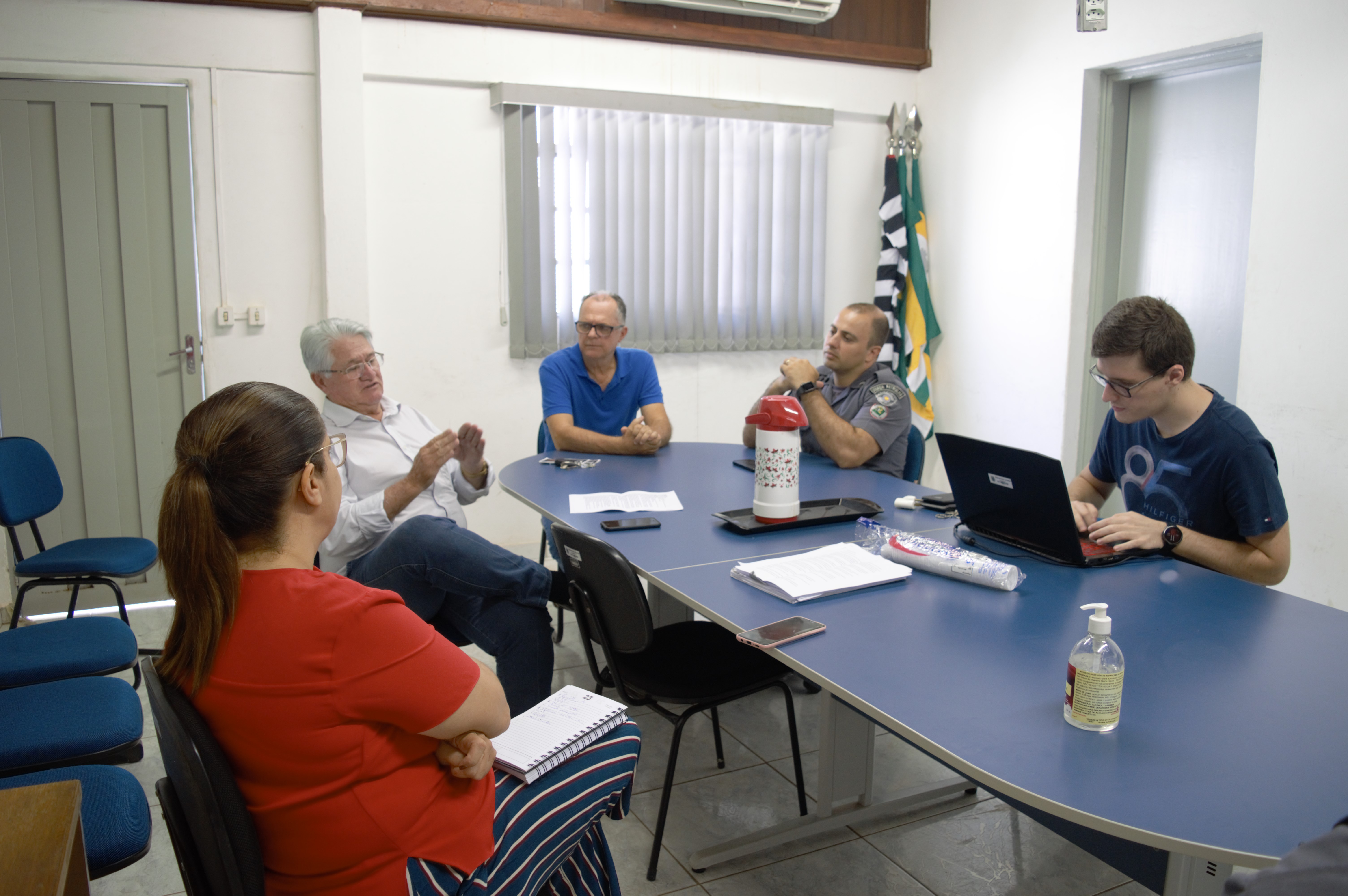 Reunião do Prefeito com os secretários e Polícia Militar - Foto: Carina Costa