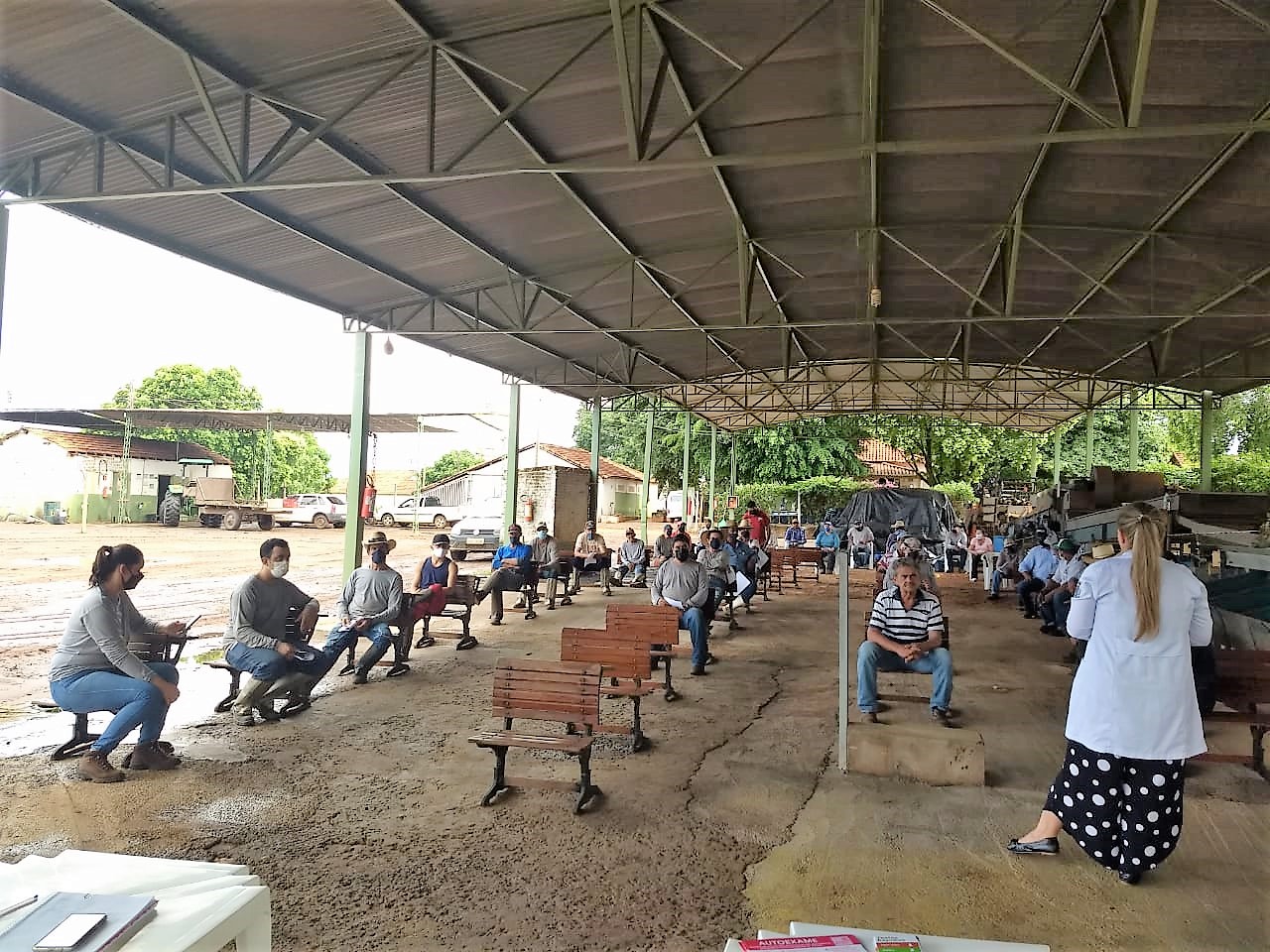 Palestra e testes rápidos de Sífilis e HIV na Fazenda Barreirão. Imagem Ilustrativa