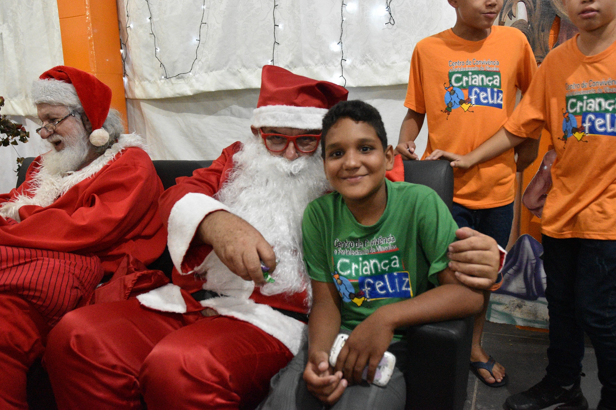 Confraternização teve até visita de Papai Noel. Foto: Luís Fernando da Silva / Prefeitura Municipal de Urupês.