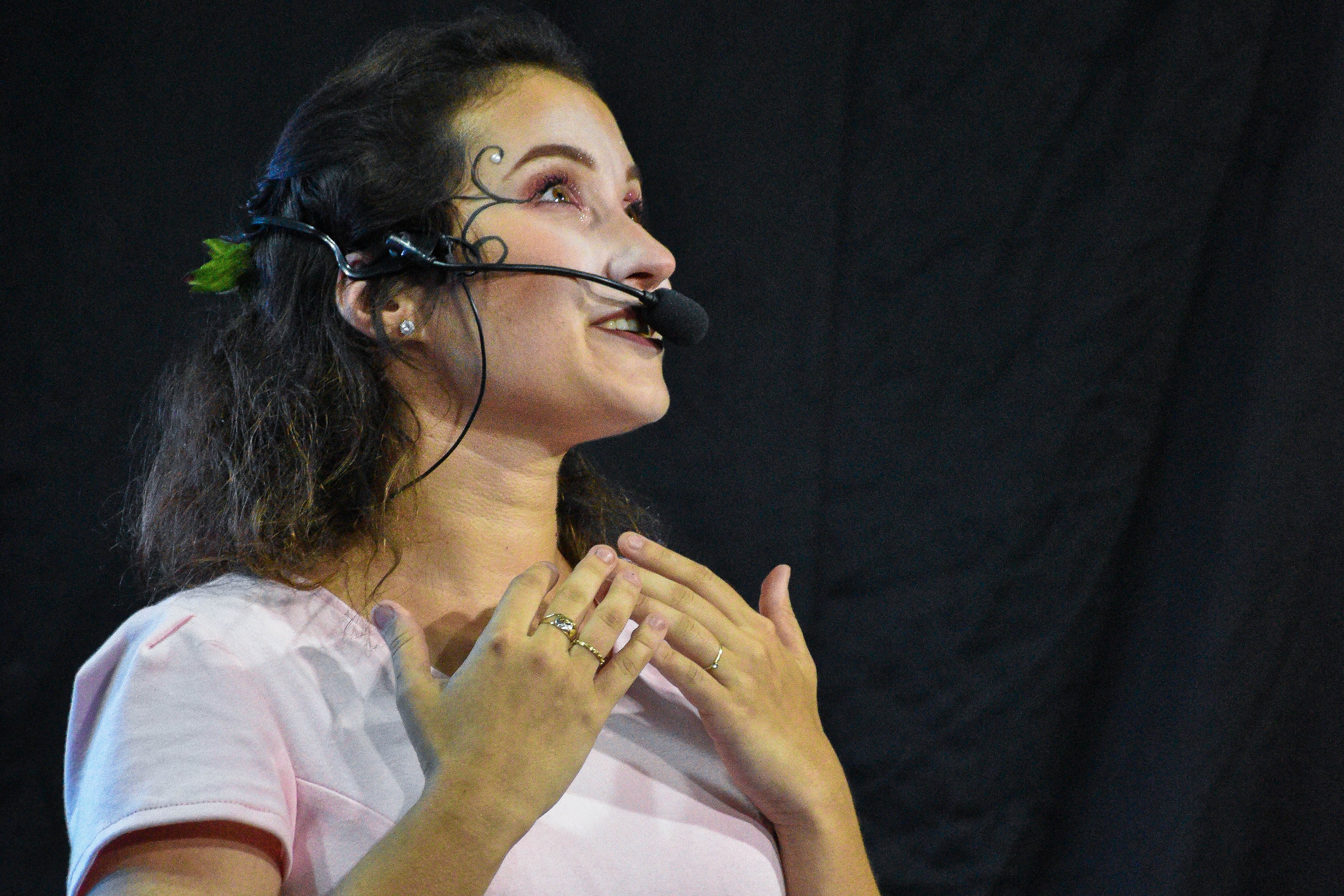 Apresentação da peça cênica nas Festividades de Fim de Ano pelo Grupo de Jovens urupeense Sentinelas da Manhã. Foto: Luís Fernando da Silva