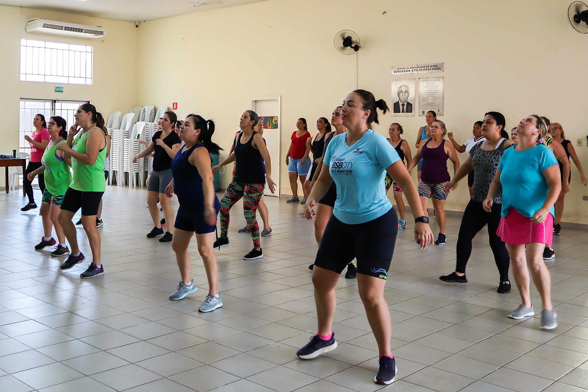 Aula de Zumba em Urupês - participantes da Zumba em 19/01/2023 - Foto: Carina Costa