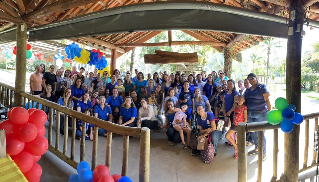 Participantes do Café da Manhã especial no Restaurante Lago Azul em Urupês - Foto: Imagem Divulgação