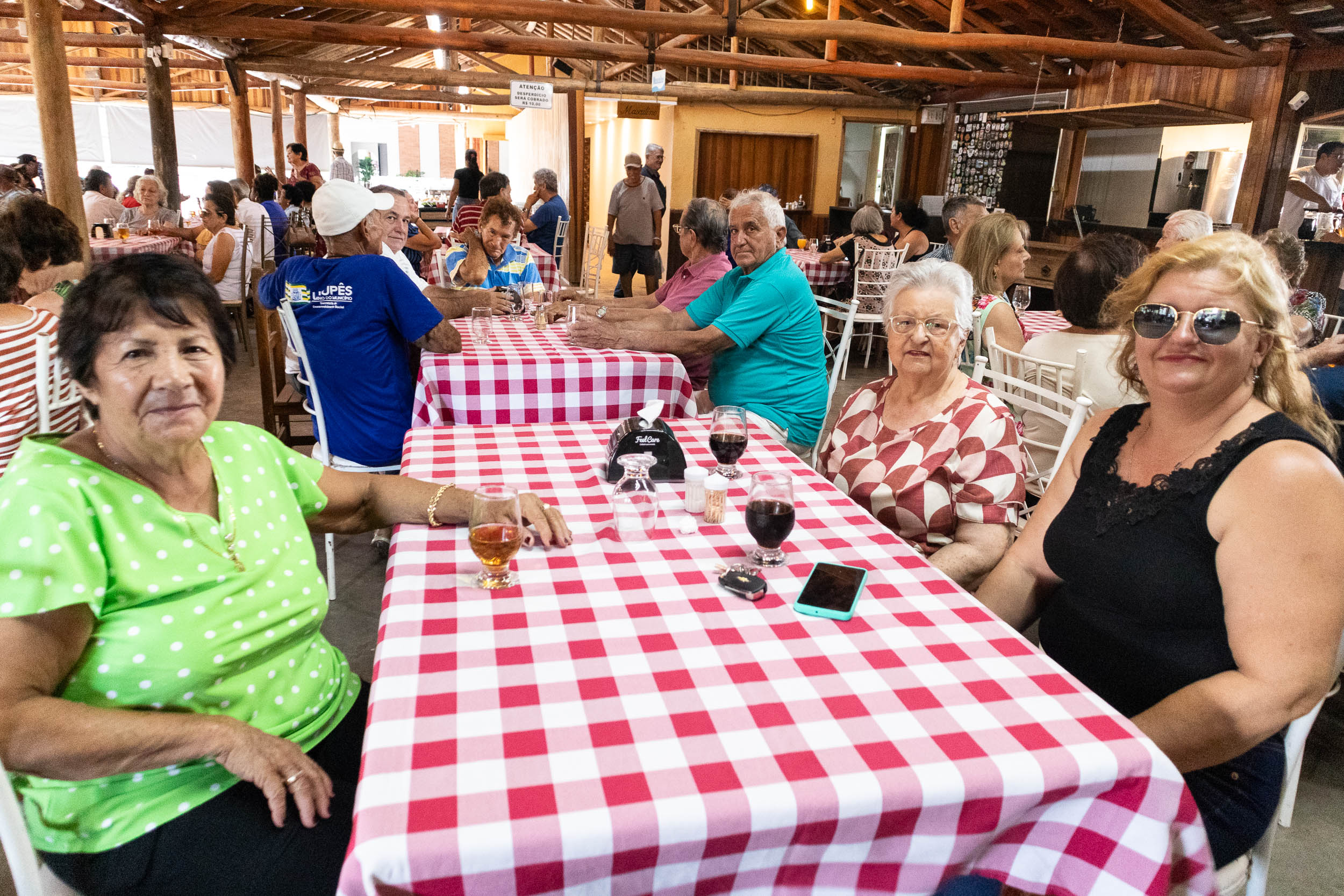 Festa de Confraternização da Melhor Idade 2023 - Restaurante Lago Azul - Foto: Carina Costa