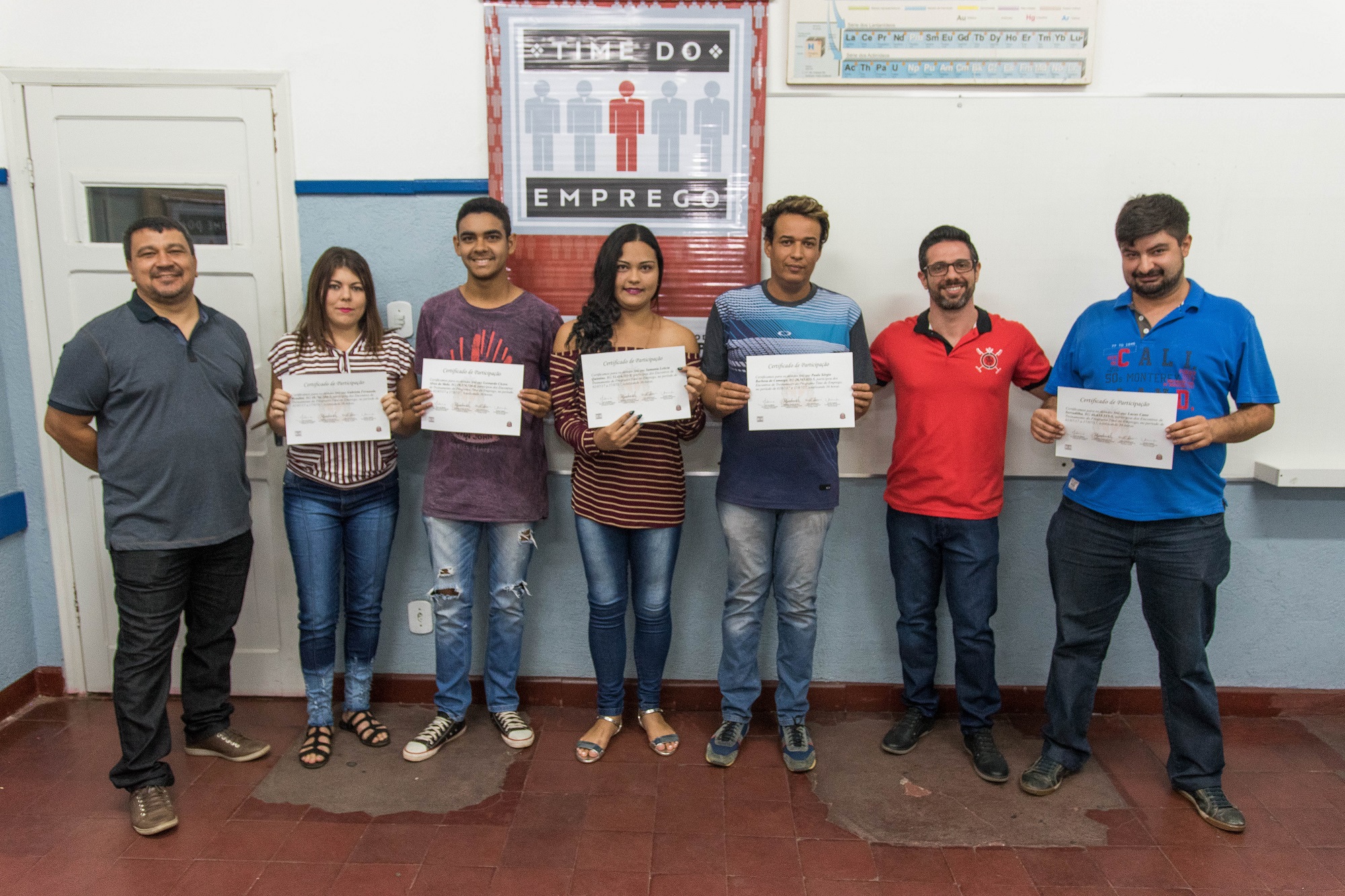 Alguns dos alunos formados na segunda turma do Programa Time do Emprego de Urupês. Foto: Luís Fernando da Silva / Prefeitura Municipal de Urupês